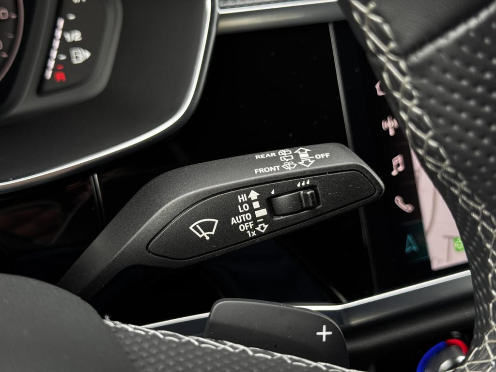 Audi Q3 — foto 39