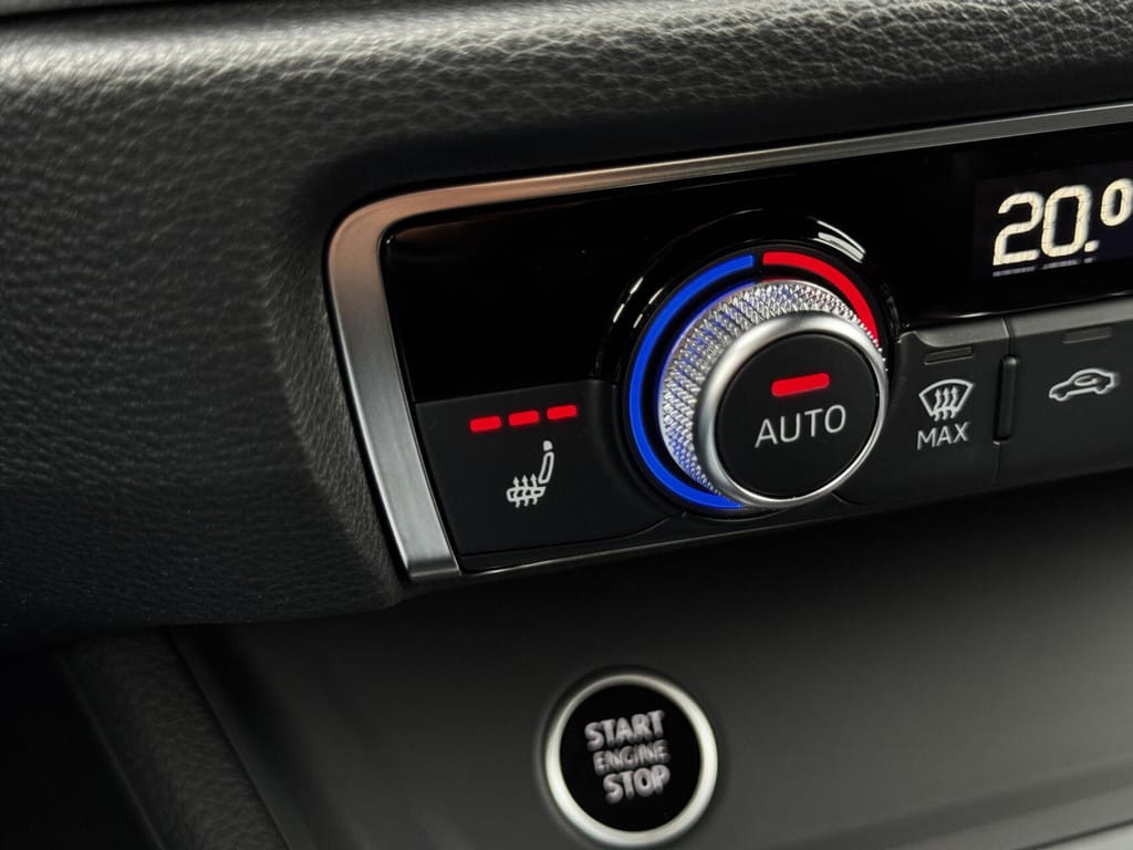 Audi Q3 — foto 45