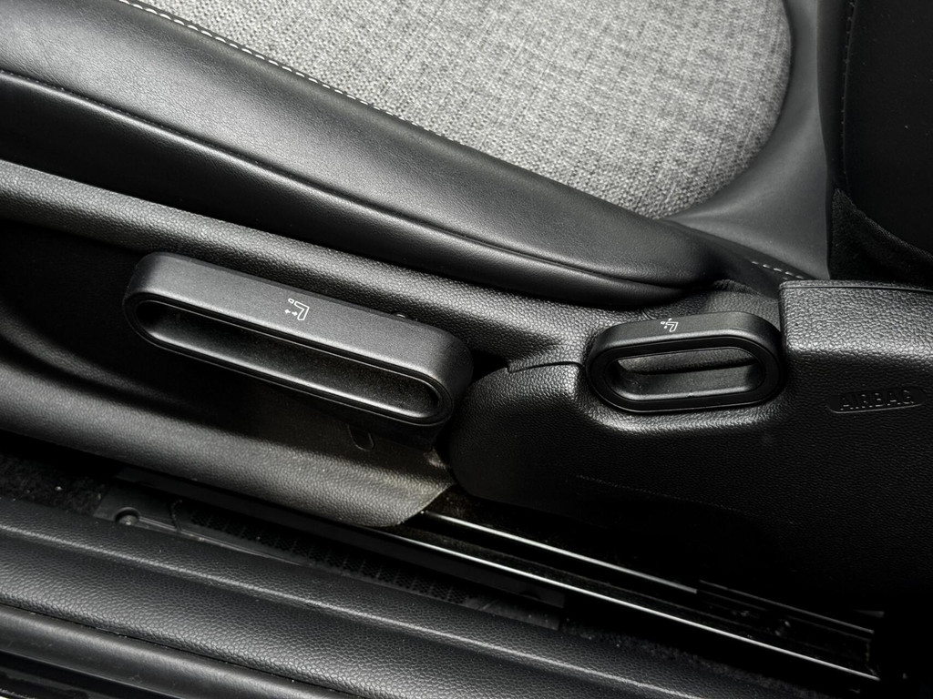 zoomed-item