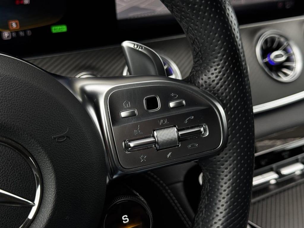 Mercedes-Benz AMG GT 4-Door Coupe — foto 32