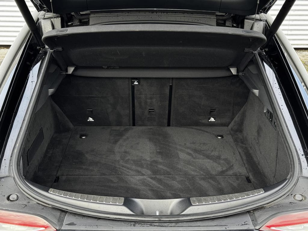 Mercedes-Benz AMG GT 4-Door Coupe — foto 52