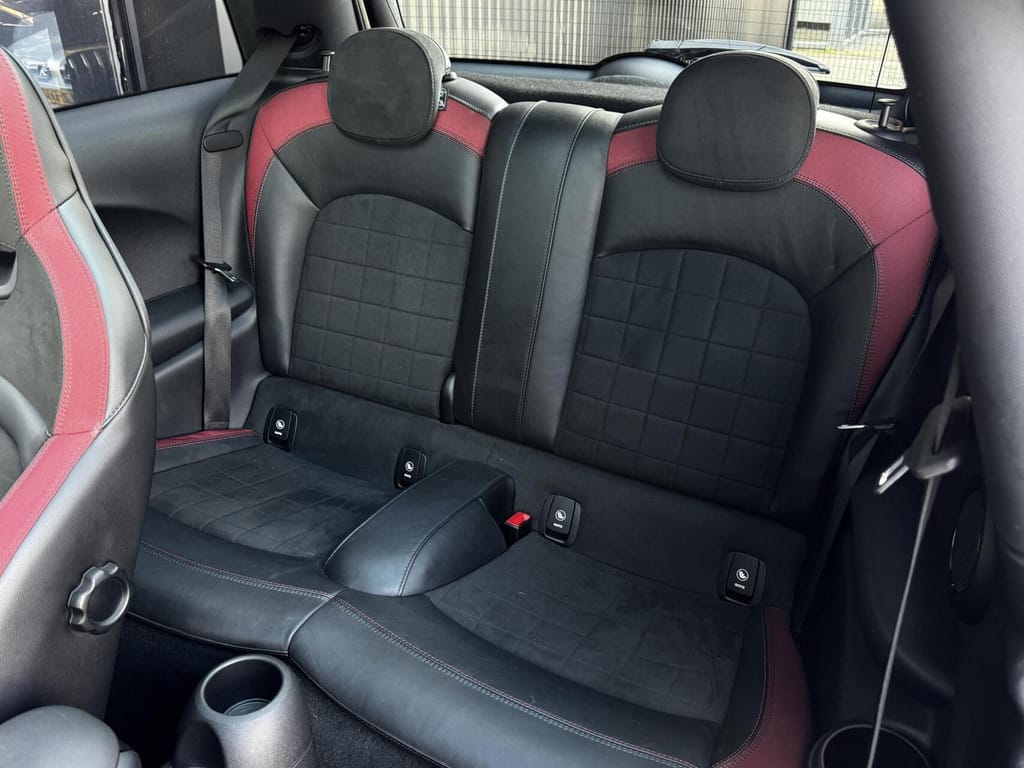 MINI John Cooper Works — foto 8