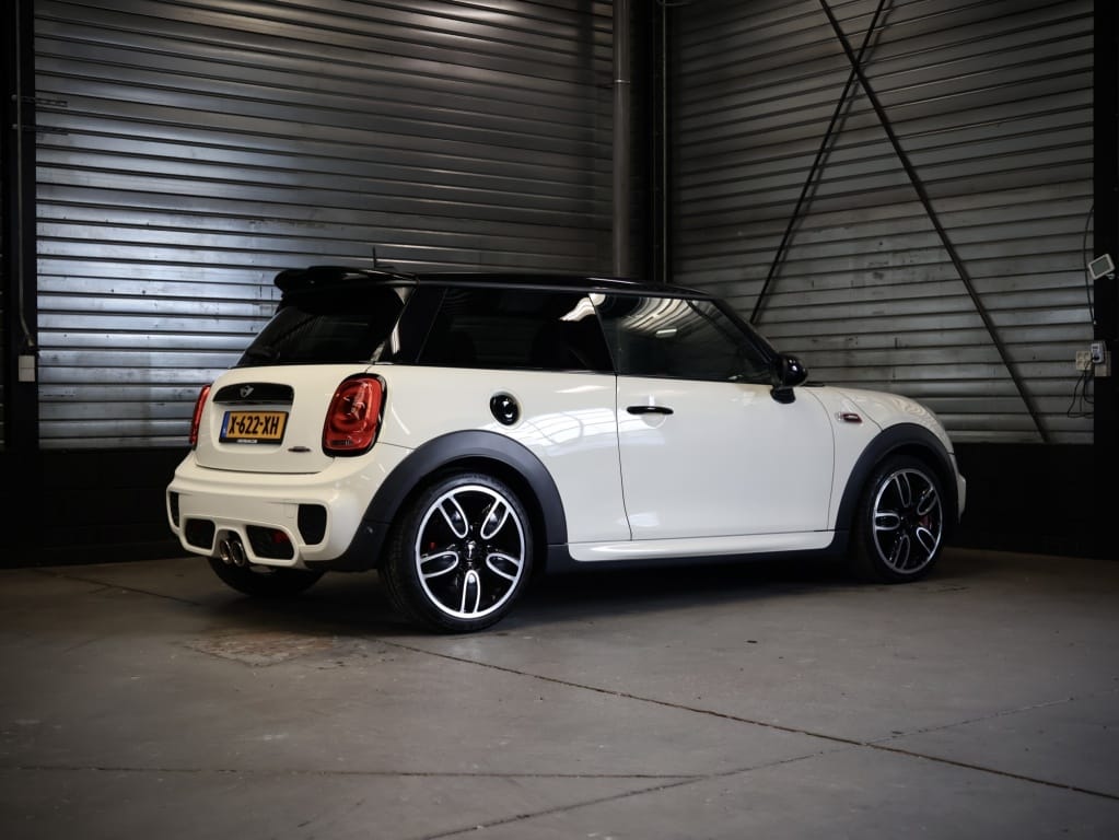 MINI John Cooper Works — foto 3