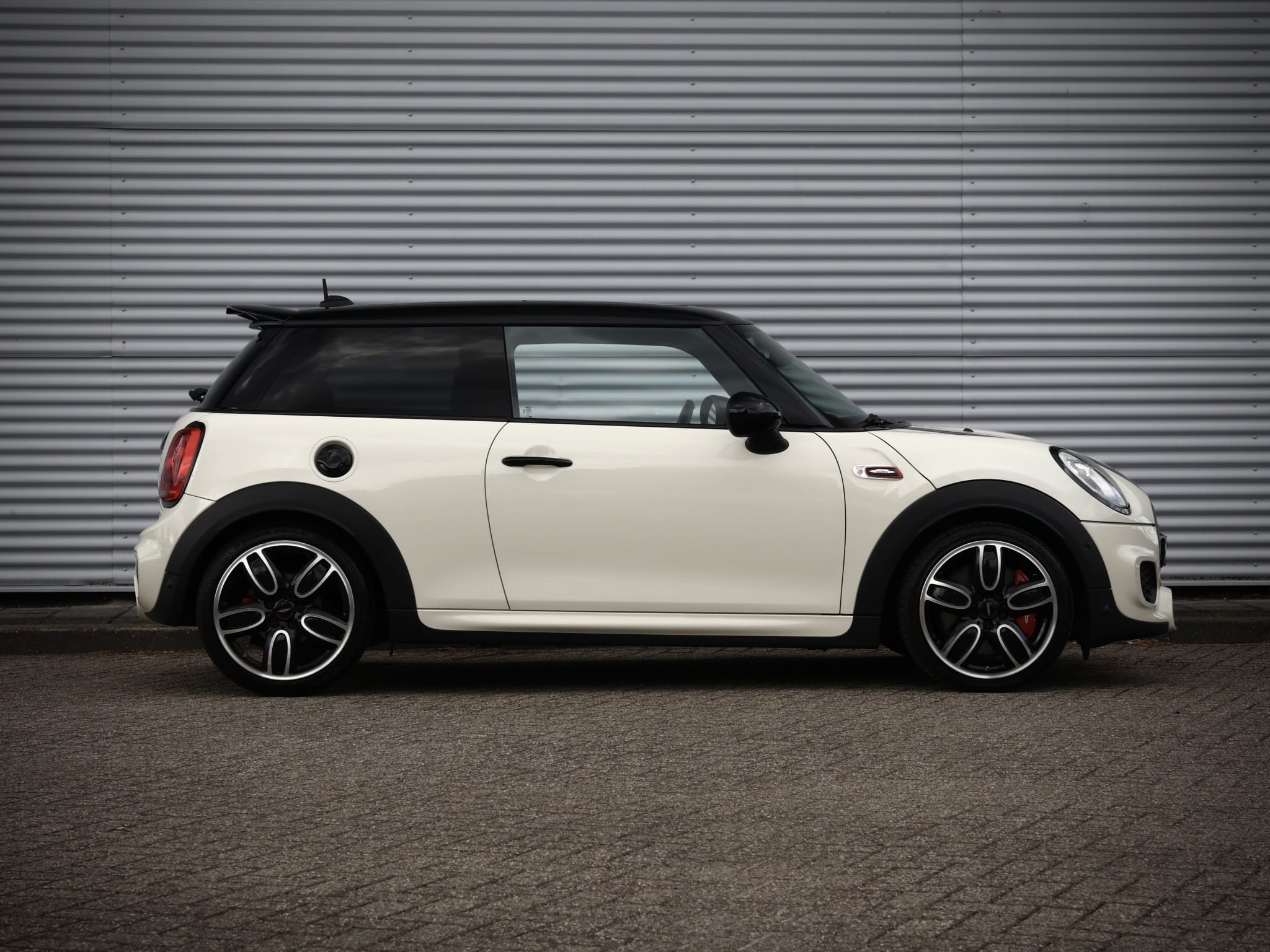 MINI John Cooper Works — foto 13