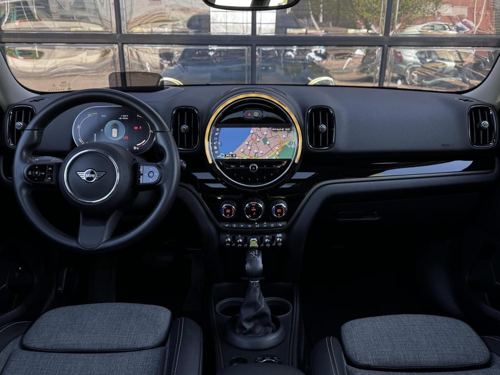 MINI Countryman — foto 19