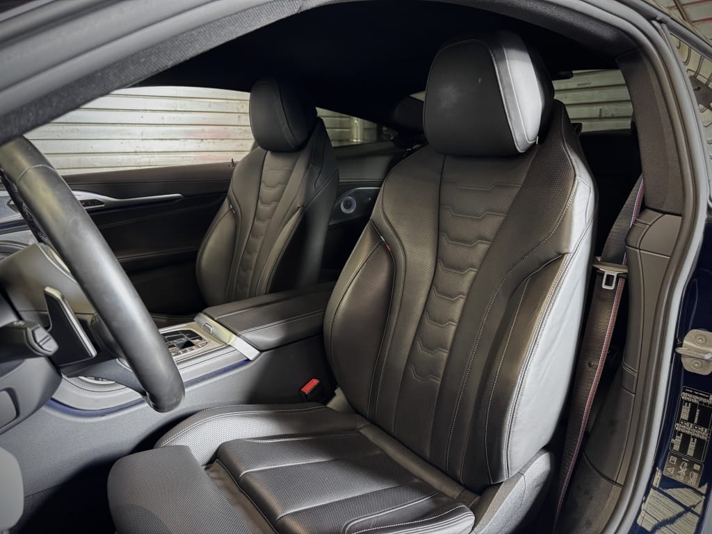BMW 8 coupe — foto 5