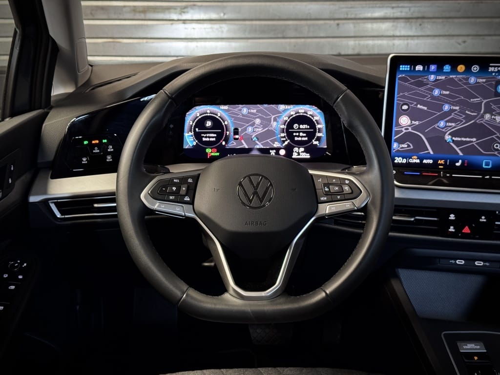 Volkswagen Golf — foto 7