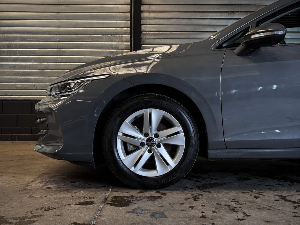 Volkswagen Golf — foto 9