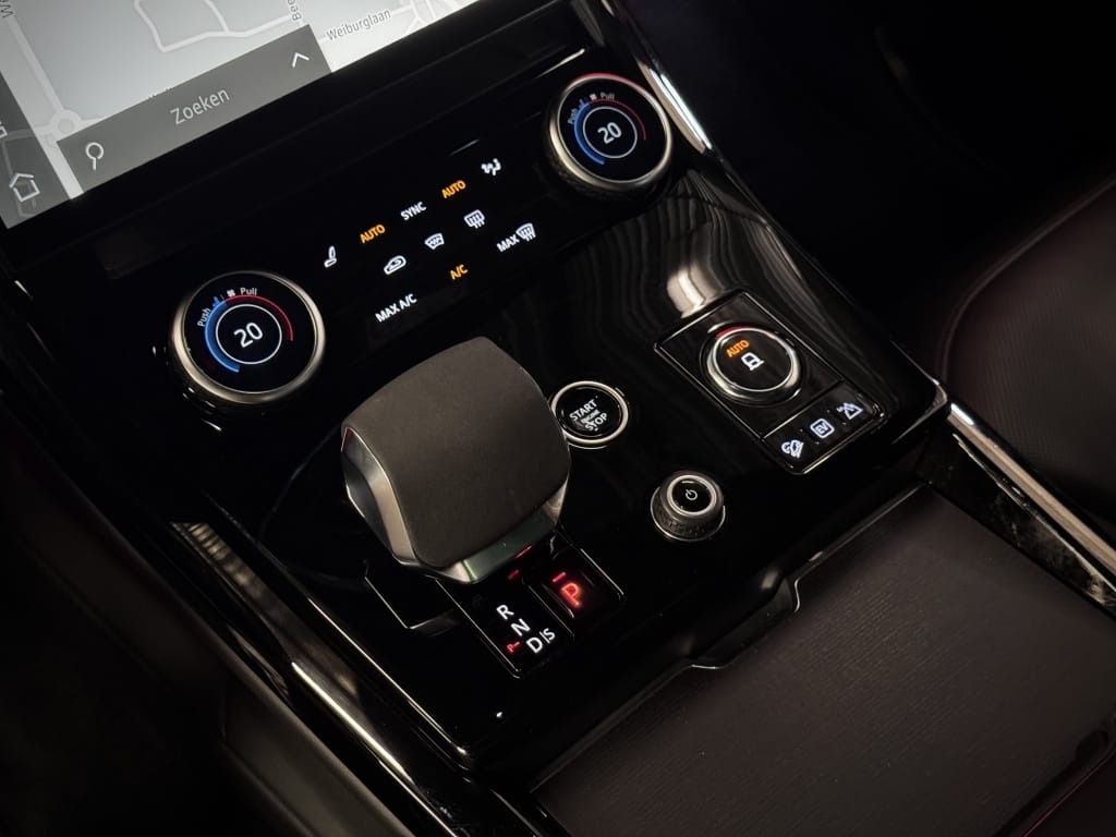 Land Rover Range Rover Sport — foto 52