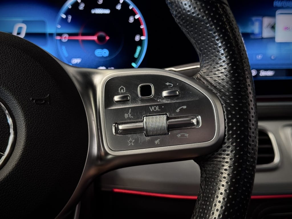 Mercedes-Benz GLE — foto 37