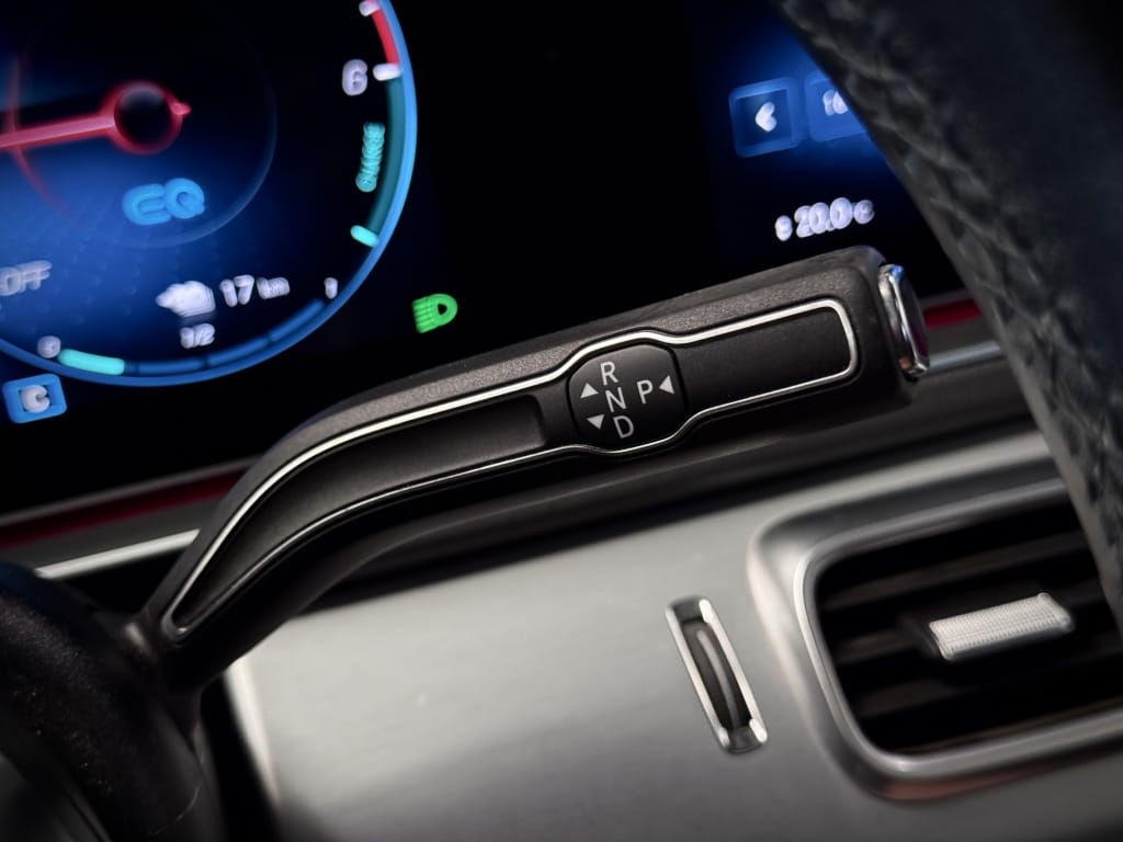 Mercedes-Benz GLE — foto 38