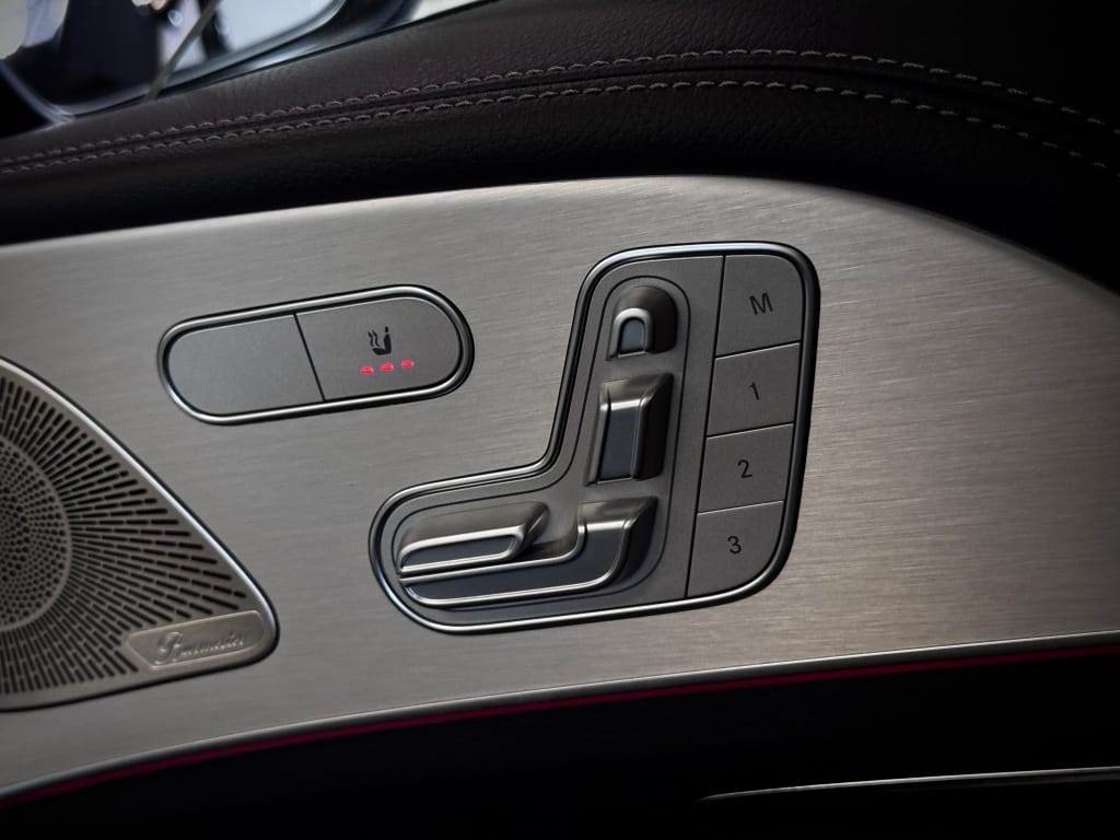 Mercedes-Benz GLE — foto 52