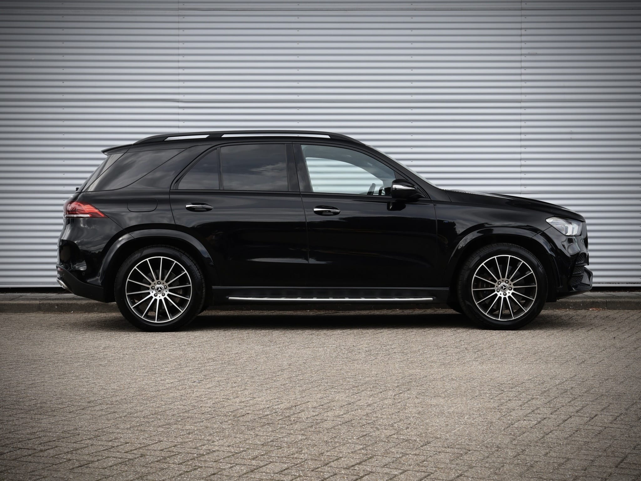 Mercedes-Benz GLE — foto 13