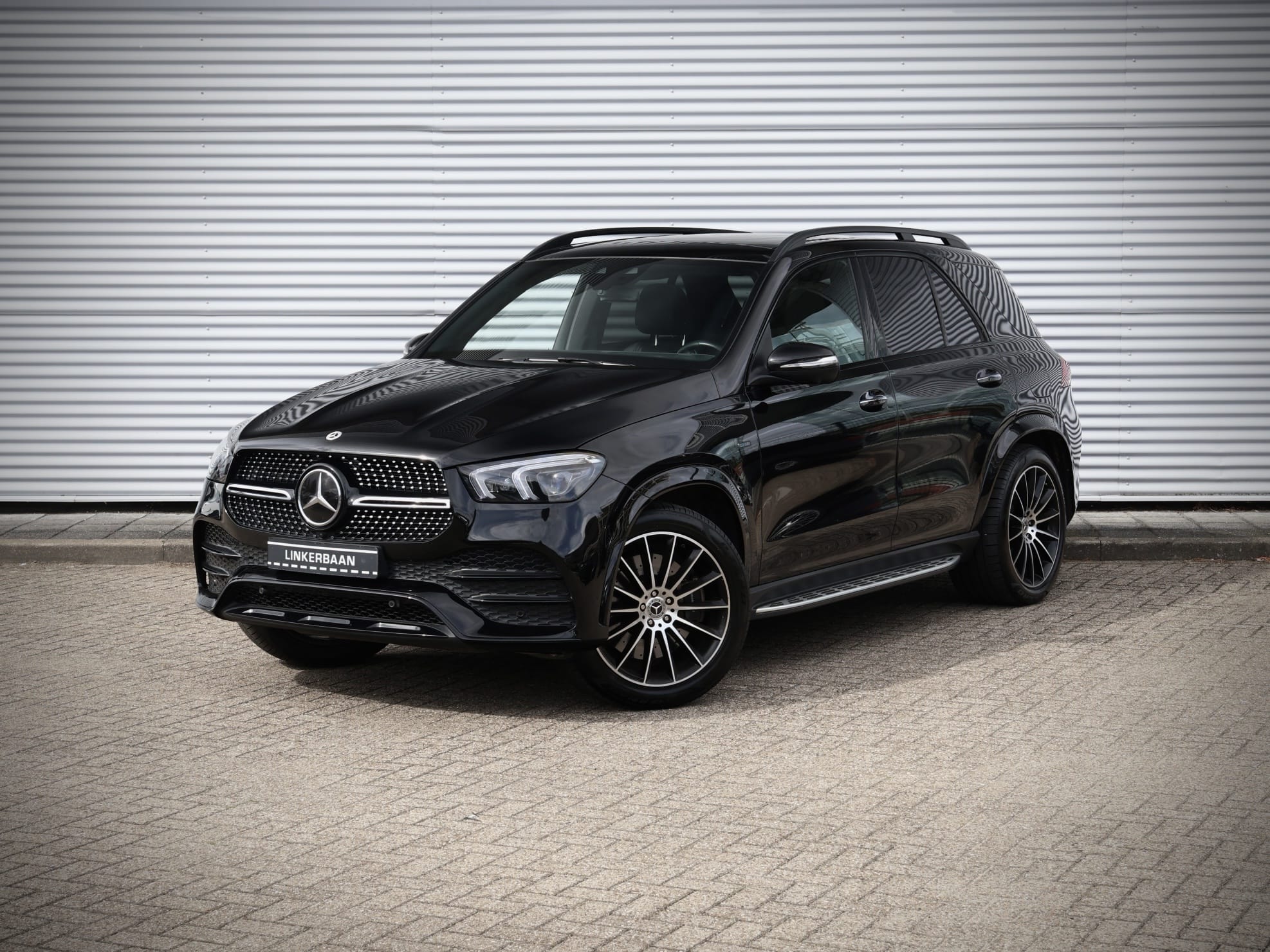 Mercedes-Benz GLE — foto 54