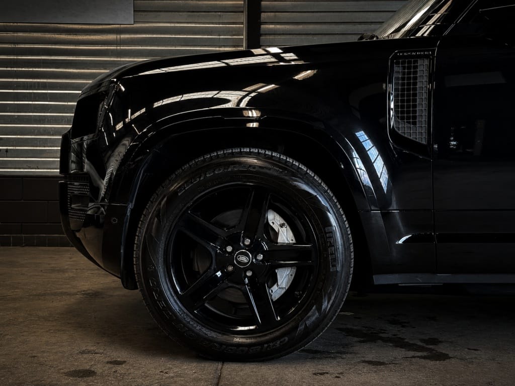 Land Rover Defender — foto 11