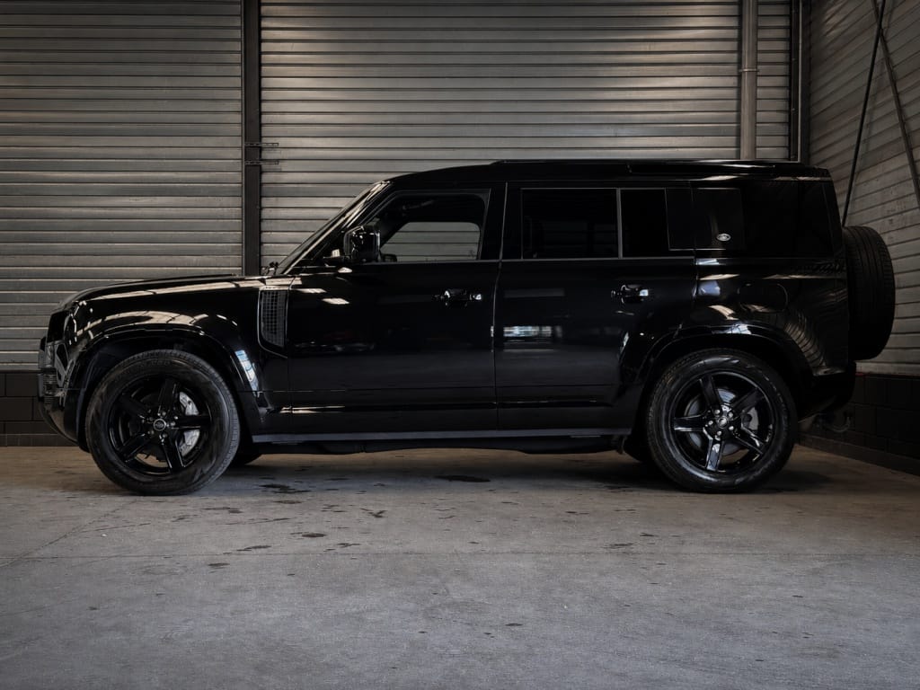 Land Rover Defender — foto 12