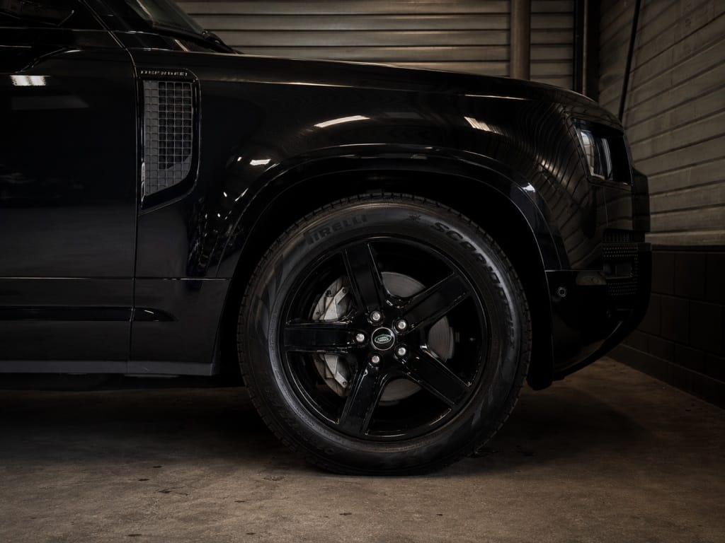 Land Rover Defender — foto 18