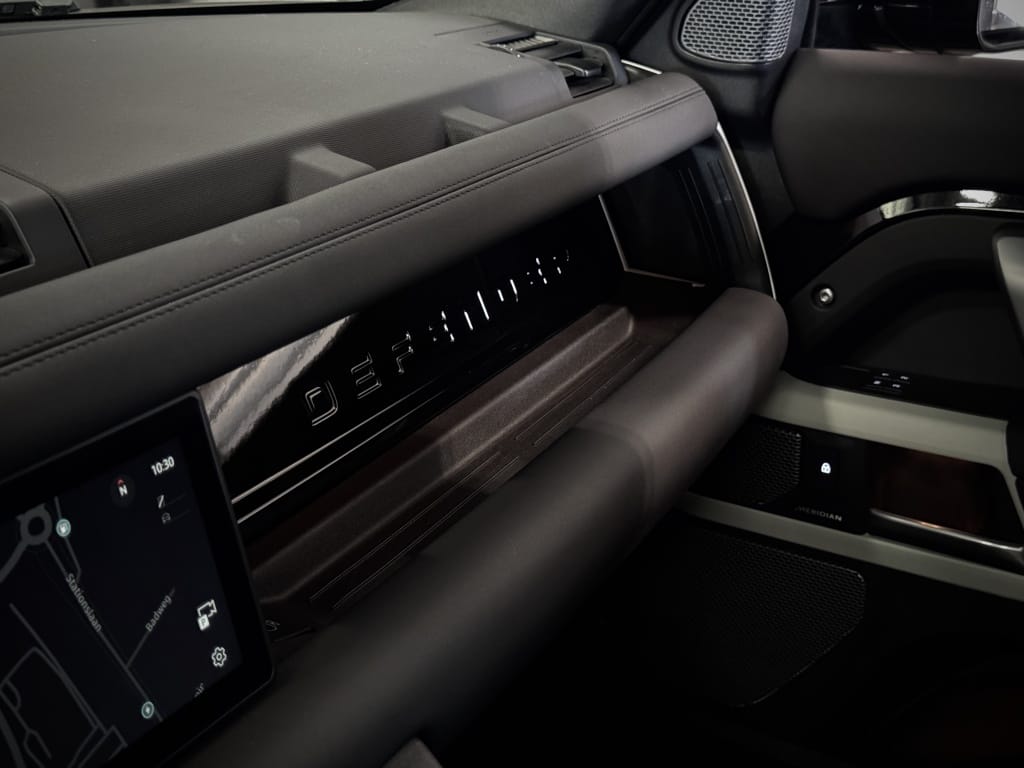 Land Rover Defender — foto 31