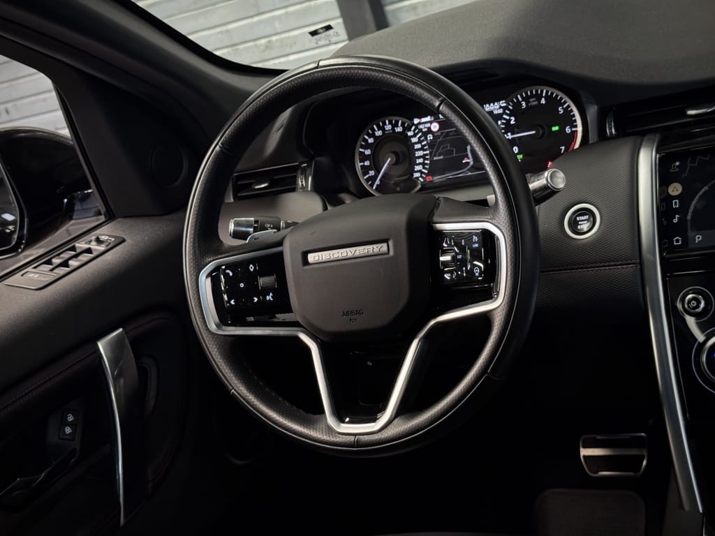Land Rover Discovery Sport — foto 17
