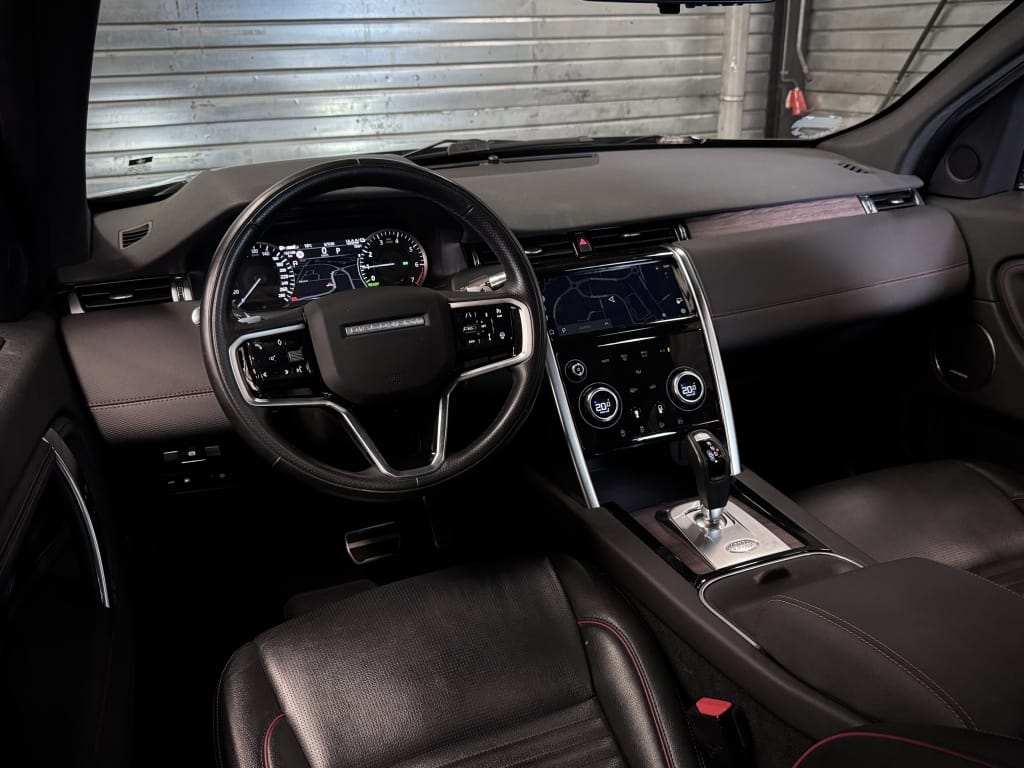 Land Rover Discovery Sport — foto 18
