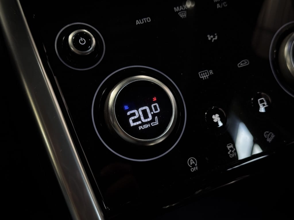 Land Rover Discovery Sport — foto 35
