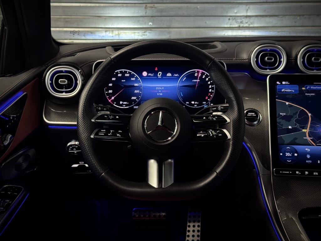 Mercedes-Benz GLC — foto 33