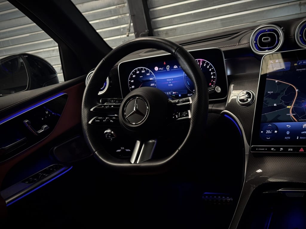 Mercedes-Benz GLC — foto 46