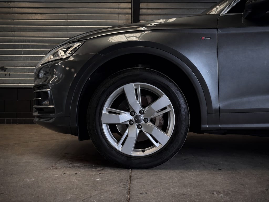 Audi Q5 — foto 14