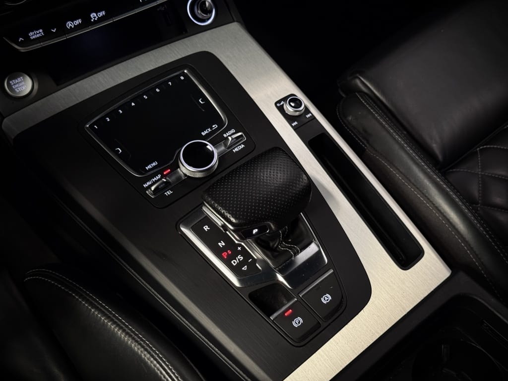 Audi Q5 — foto 26