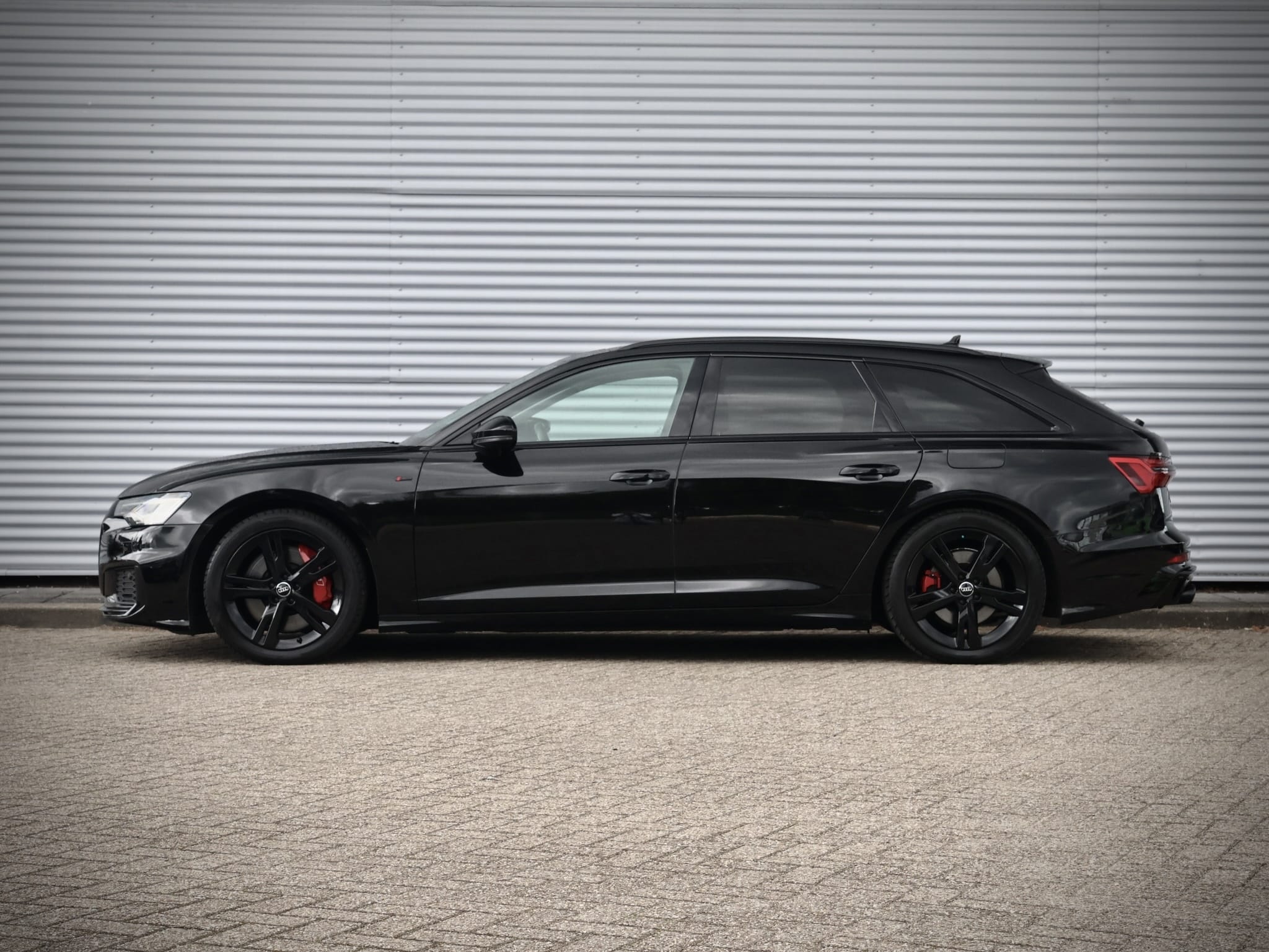 Audi A6 — foto 12