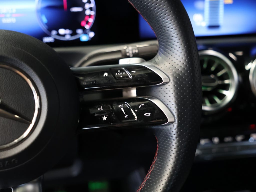 Mercedes-Benz A-Klasse — foto 35