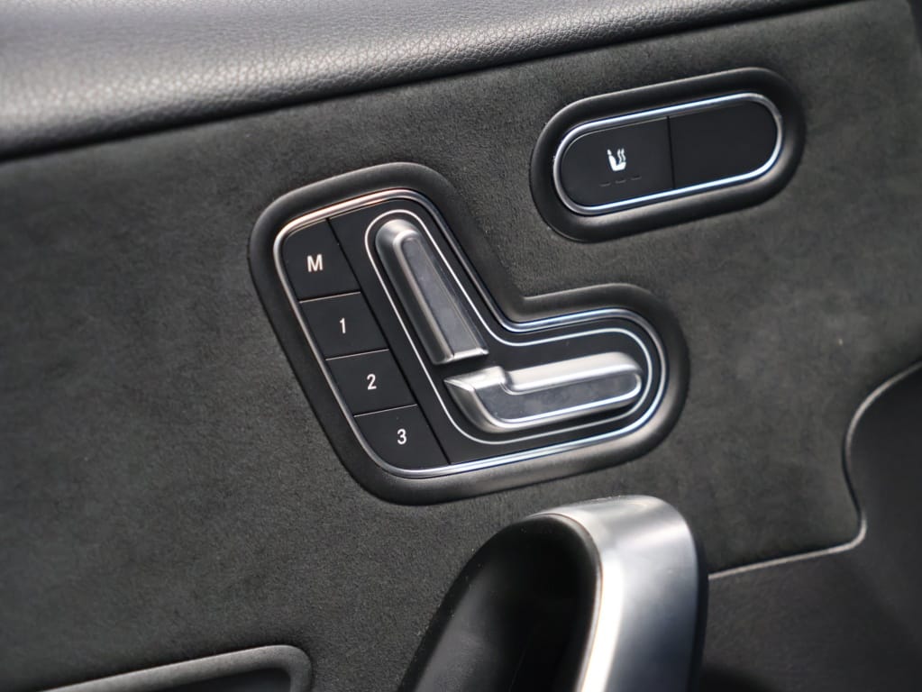 Mercedes-Benz A-Klasse — foto 40