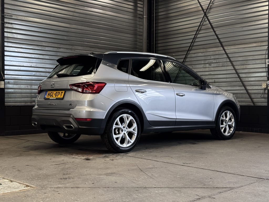 SEAT Arona — foto 3
