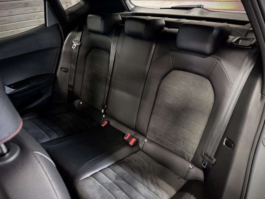 SEAT Arona — foto 7