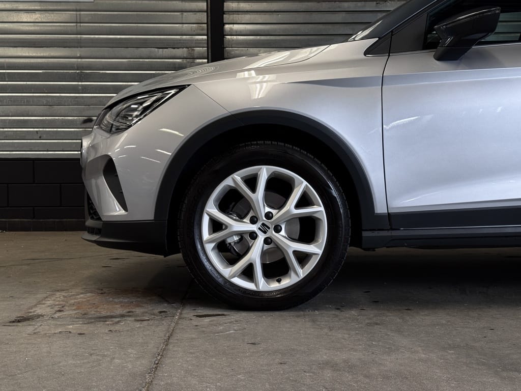 SEAT Arona — foto 8