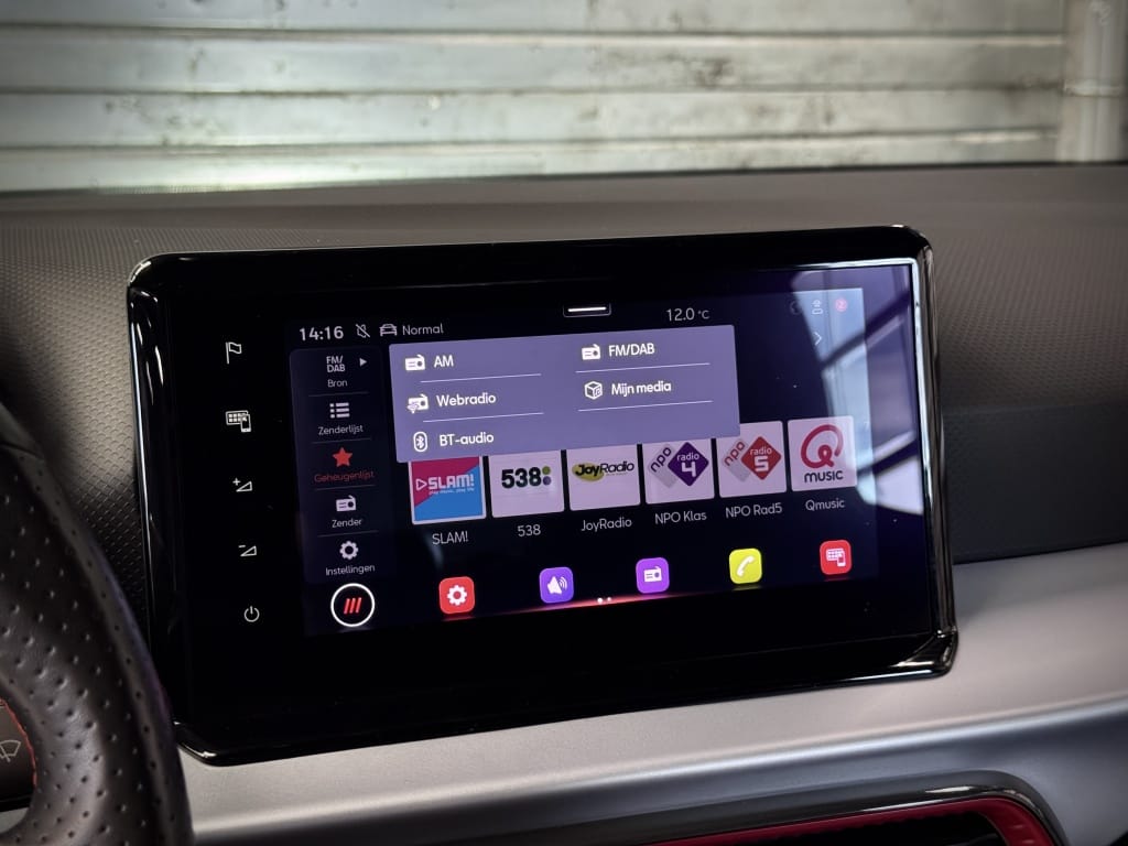 SEAT Arona — foto 20