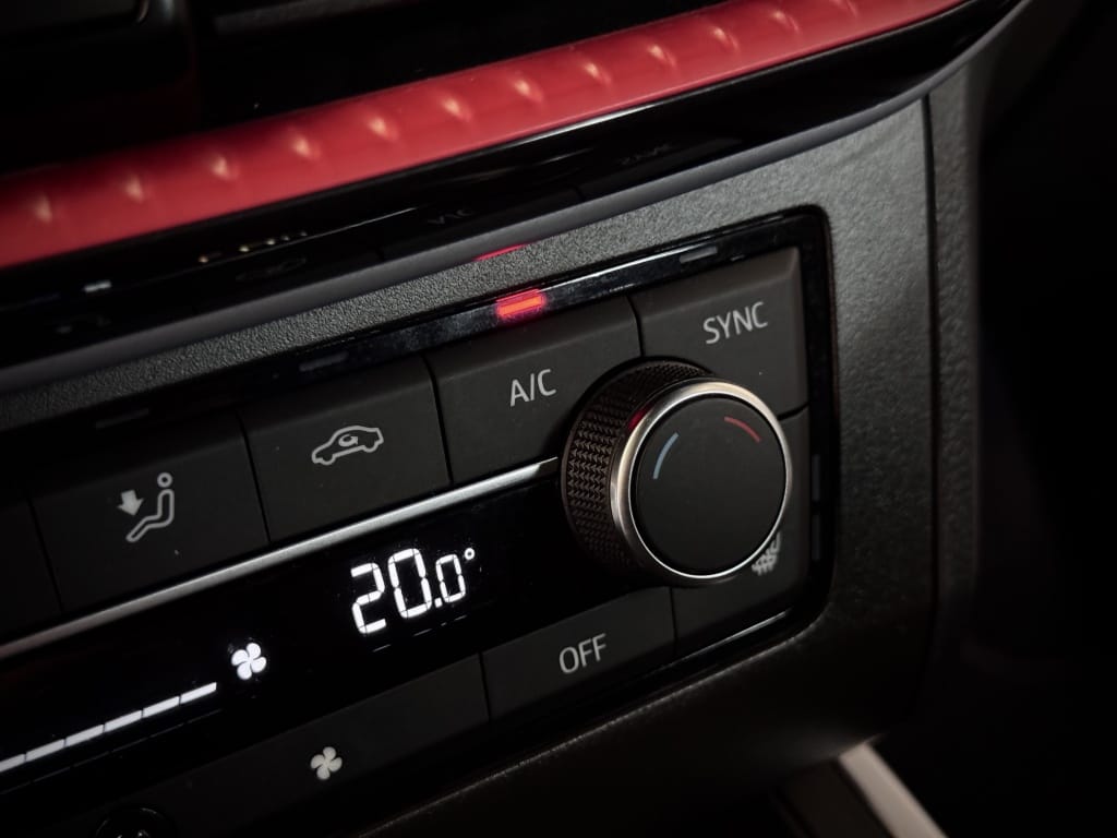 SEAT Arona — foto 43