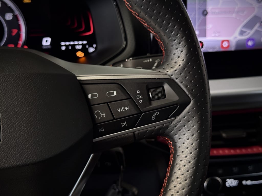 SEAT Arona — foto 48