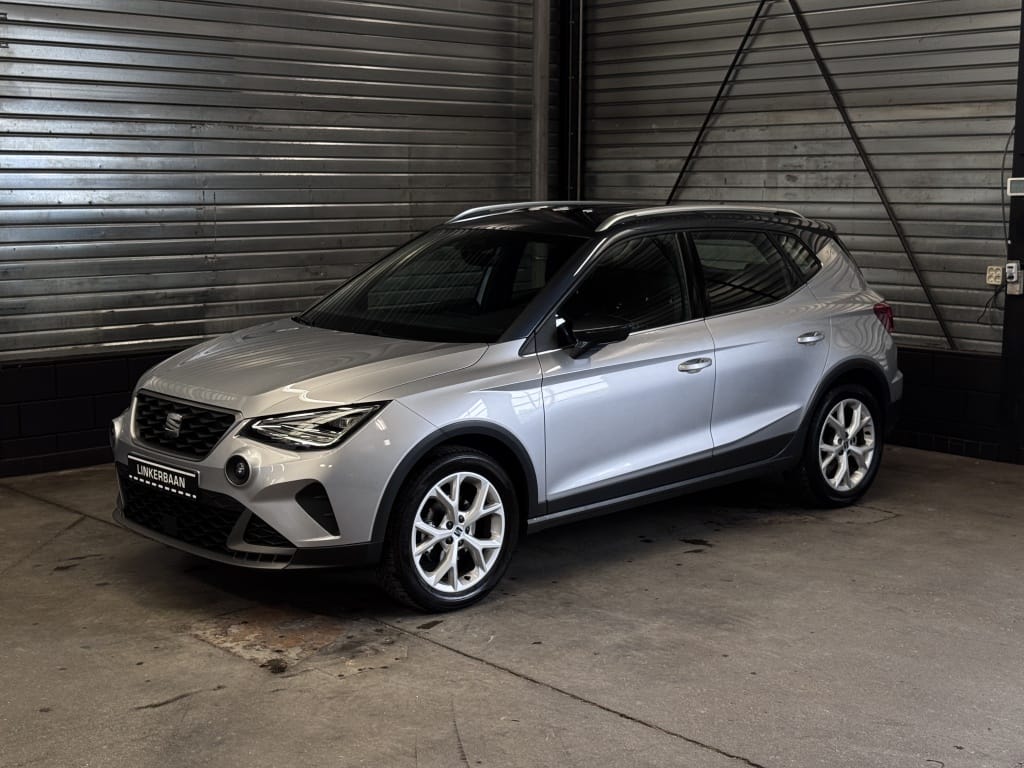 SEAT Arona — foto 53