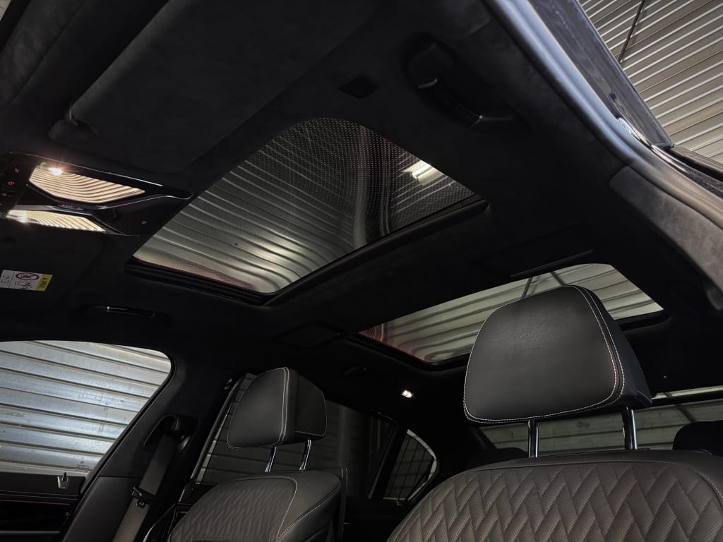 BMW 7 — foto 10