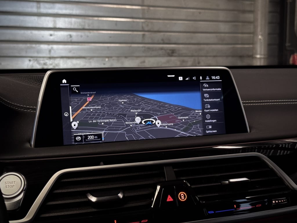 BMW 7 — foto 20