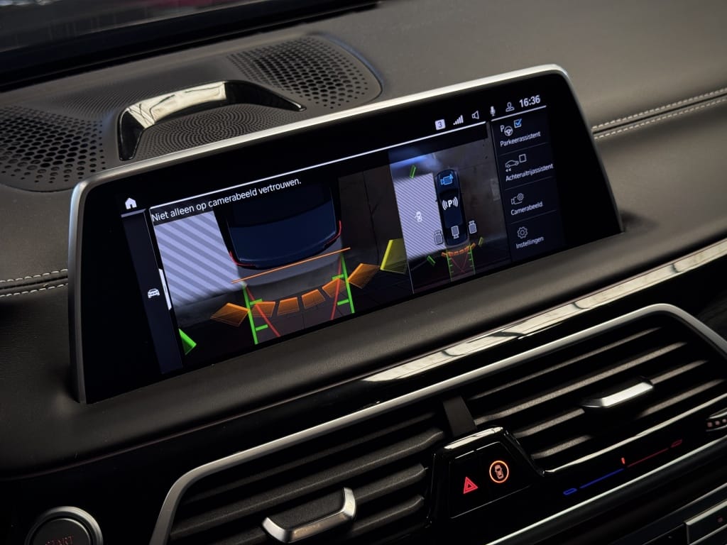 BMW 7 — foto 21