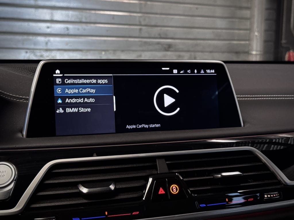 BMW 7 — foto 22