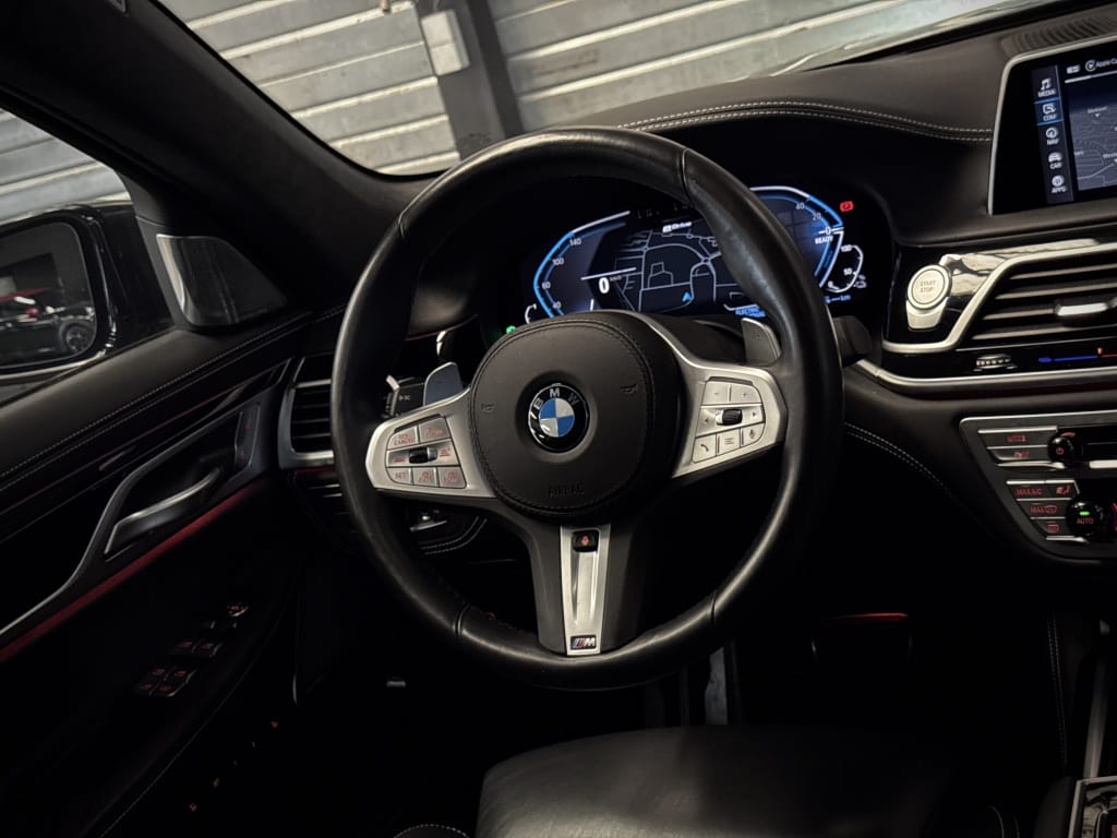 BMW 7 — foto 49