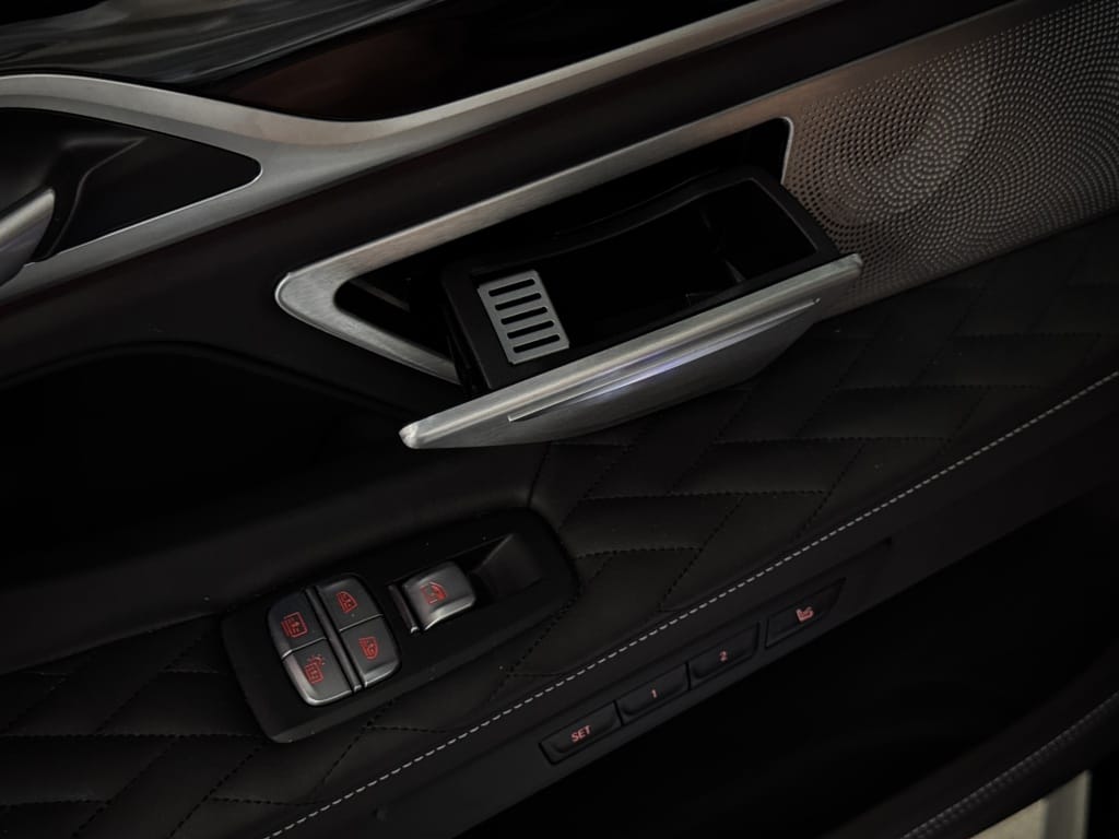BMW 7 — foto 55