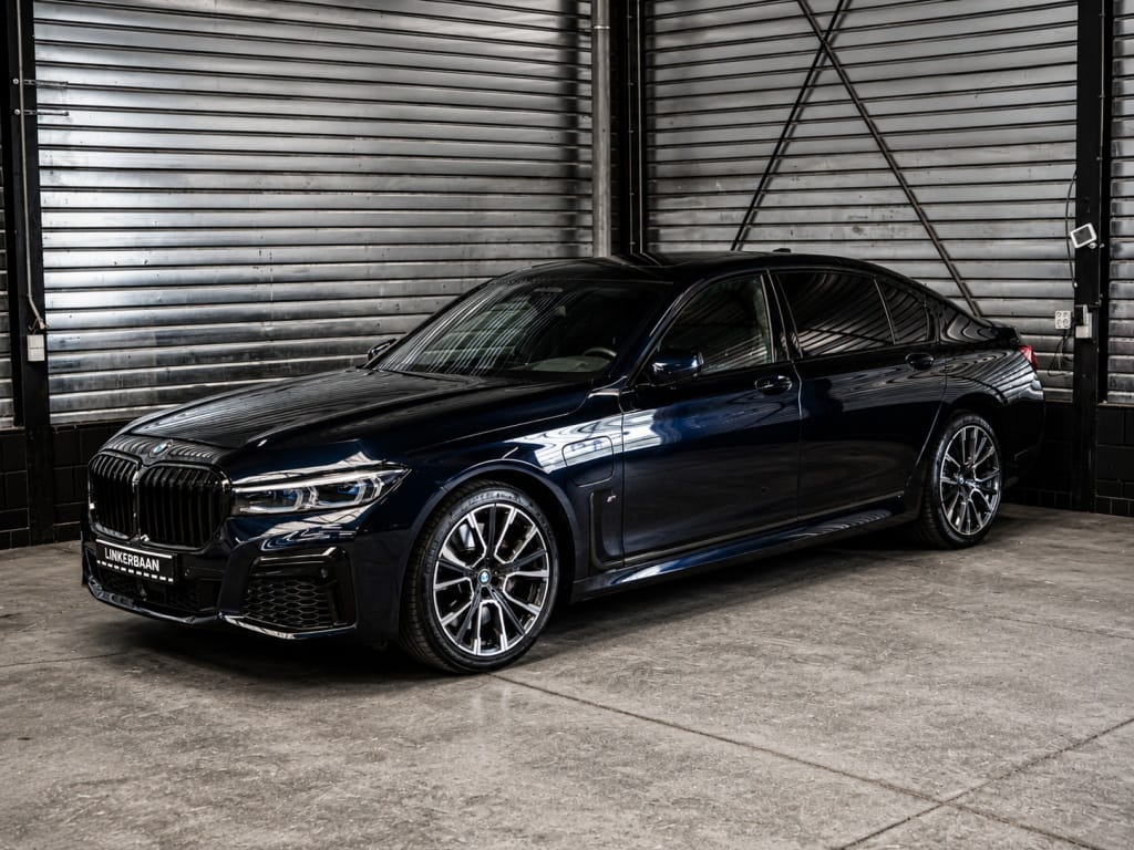 BMW 7 — foto 65