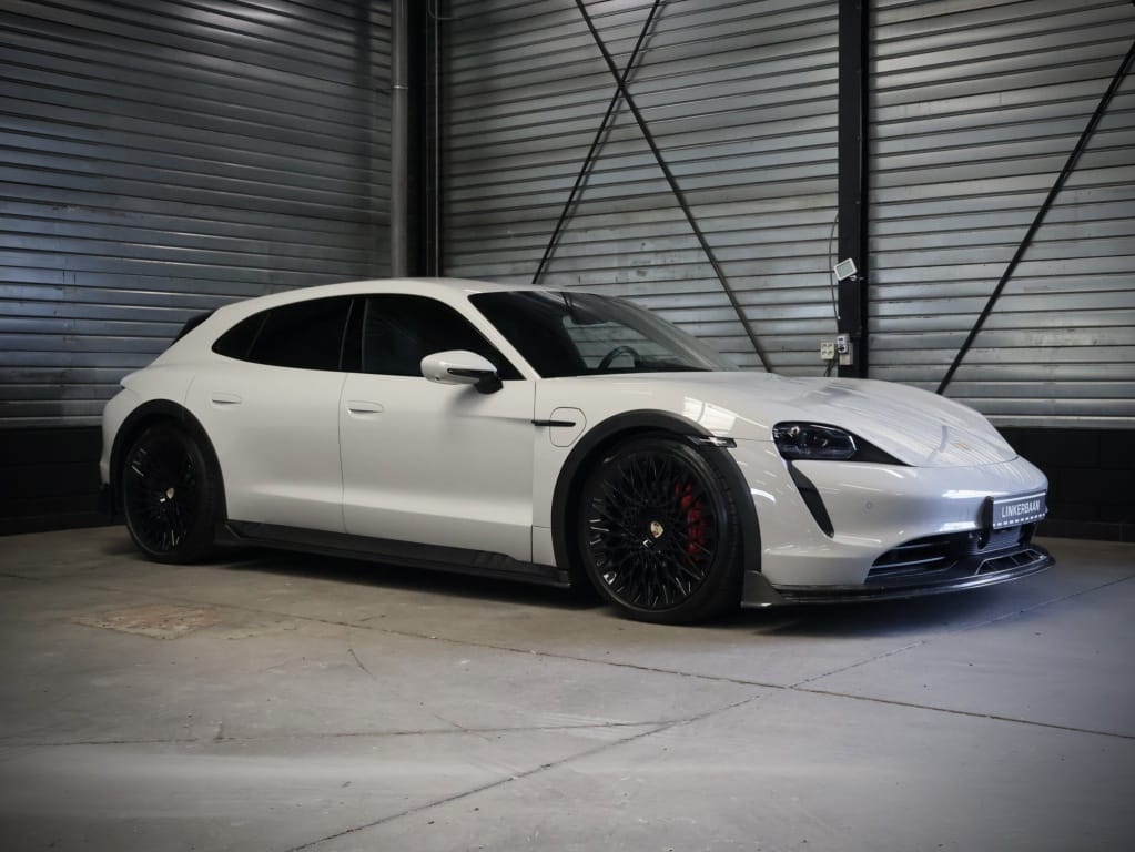 Porsche Taycan Cross Turismo — foto 15