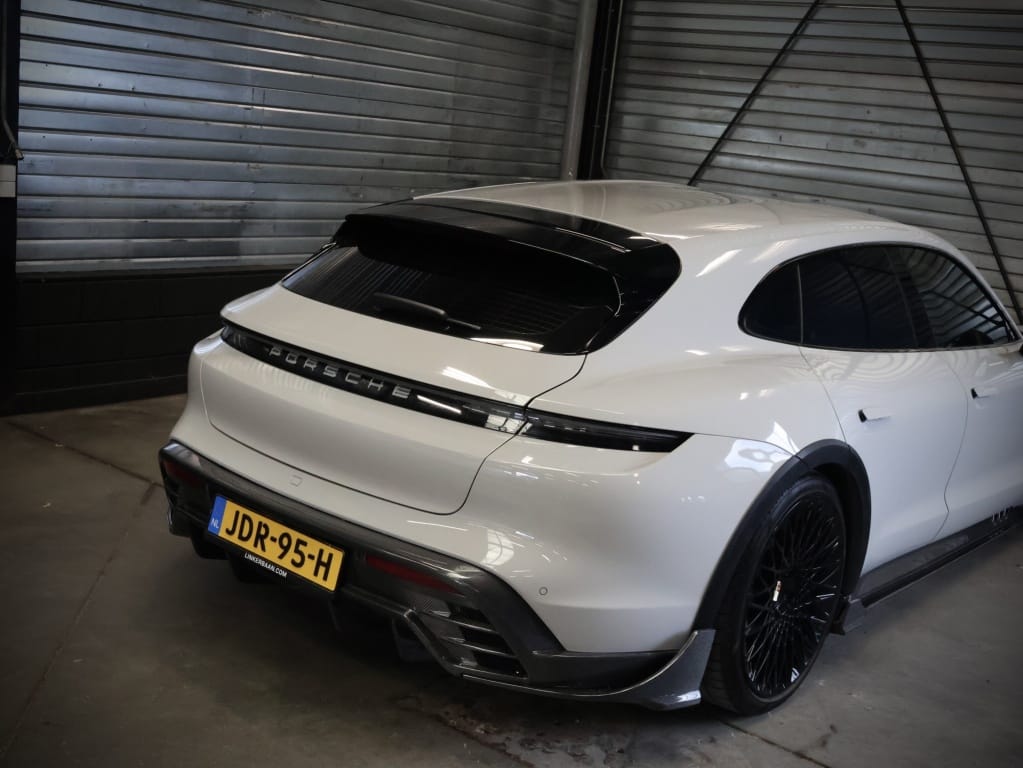 Porsche Taycan Cross Turismo — foto 33