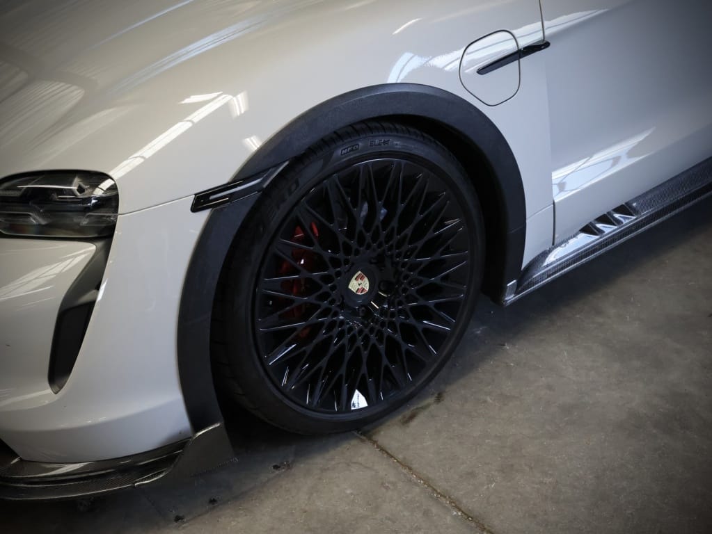 Porsche Taycan Cross Turismo — foto 34