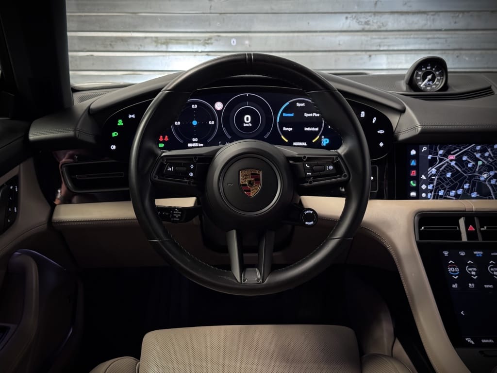 Porsche Taycan Cross Turismo — foto 39